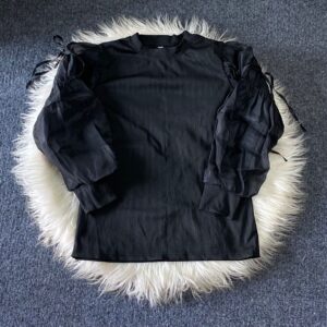 Black Top With Puff Sleeve